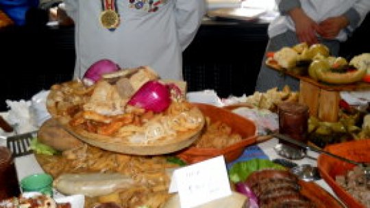 Medicii recomandă moderaţie în aceste zile de Crăciun