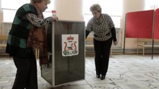 "Nereguli" la alegerile din Rusia