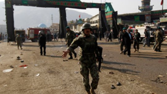 Zeci de morţi într-o explozie la Kabul