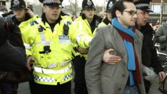 Mai multă discreţie pentru britanicii anchetaţi de poliţie