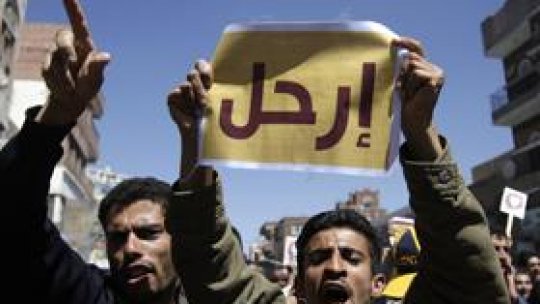 Protestatarii din Yemen, dispersaţi cu forţa
