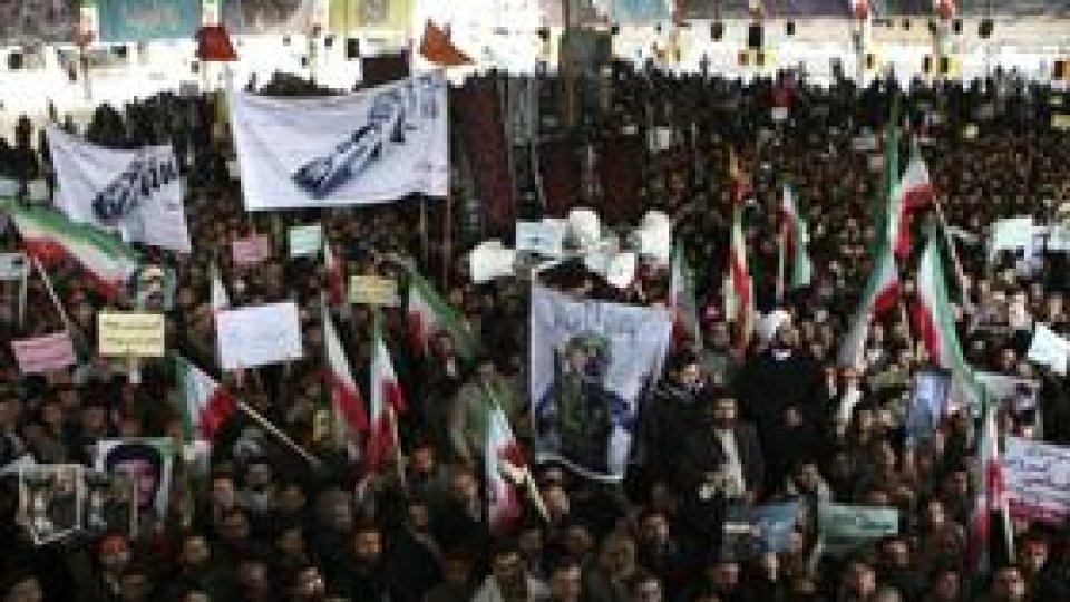 Ciocniri la Teheran între opoziţie şi susţinătorii puterii