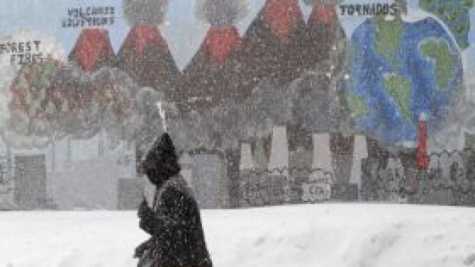SUA sunt paralizate de furtuna de zăpadă