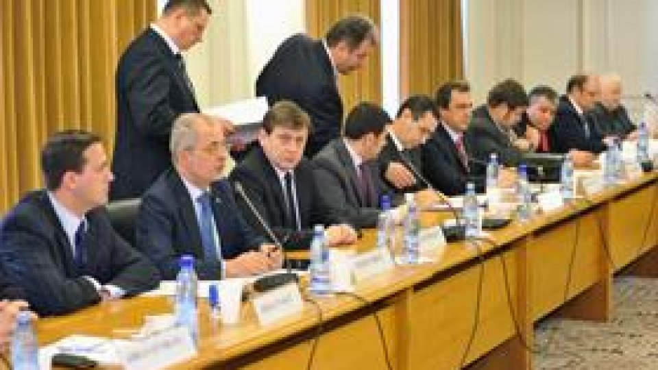 Sindicatele şi patronatele, protocol de colaborare cu USL