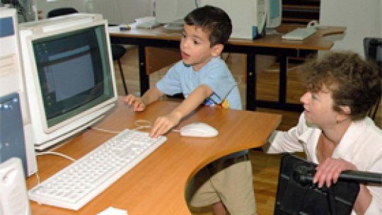 Cum ţinem copiii departe de site-uri pornografice?