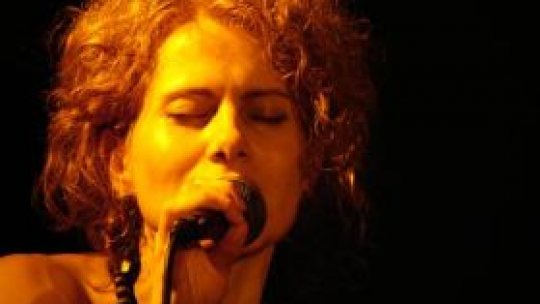 Maria Răducanu şi primul ei album lansat în Statele Unite