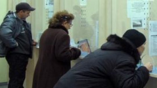 O apreciere bruscă a leului, "ar putea afecta negativ economia"