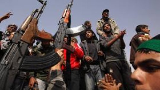 Oraşul Ajdabiya recucerit de rebelii libieni