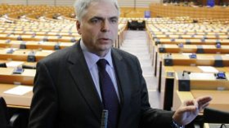 The Sunday Times continuă dezvăluirile