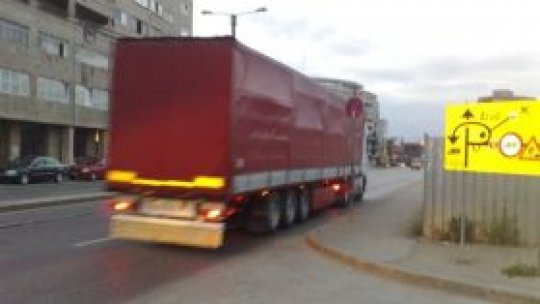 Utilajele de mare tonaj, în atenţia DIICOT