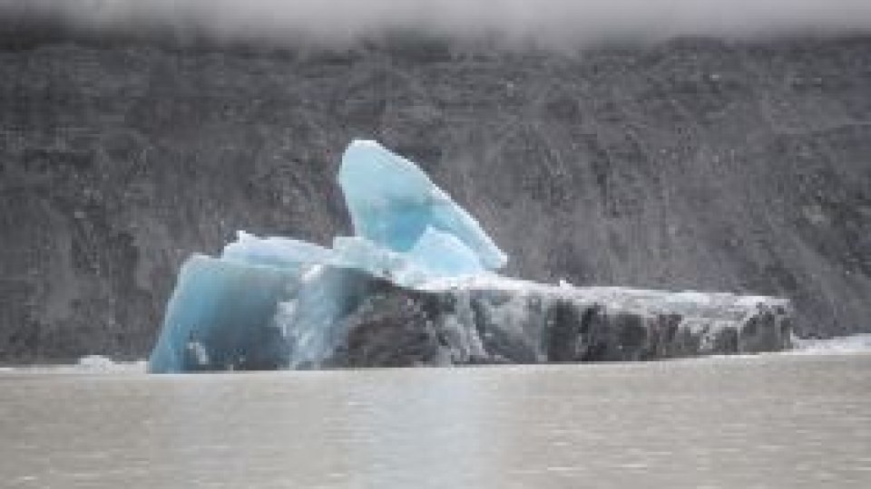 Topirea gheţii arctice s-a accelerat