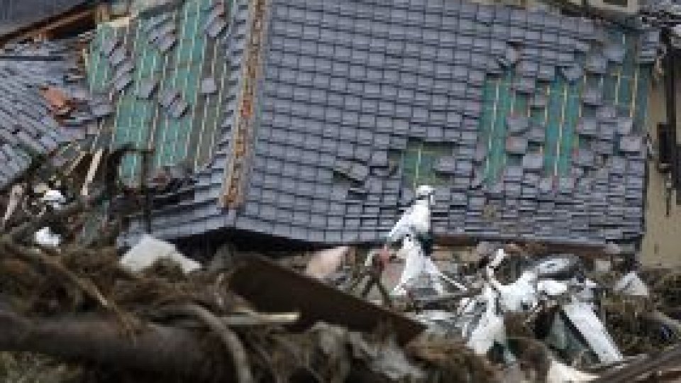 Japonia a extins zona de evacuare de la Fukushima