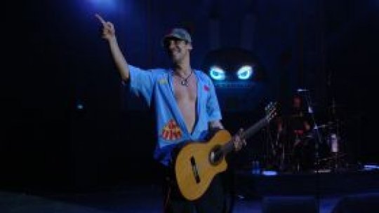 Proxima Estacion: Esperanza