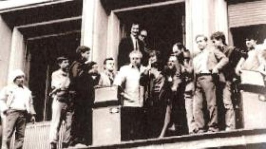 1989 Romanian Revolution broadcast by Radio