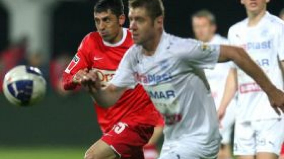 O victorie şi un egal în semifinalele Cupei României