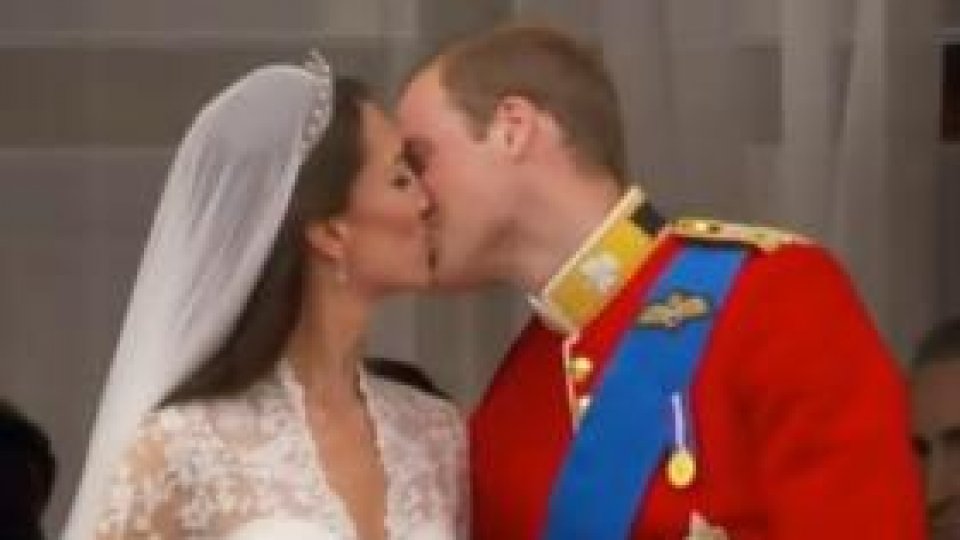 Prinţul William şi Catherine sunt soţ şi soţie