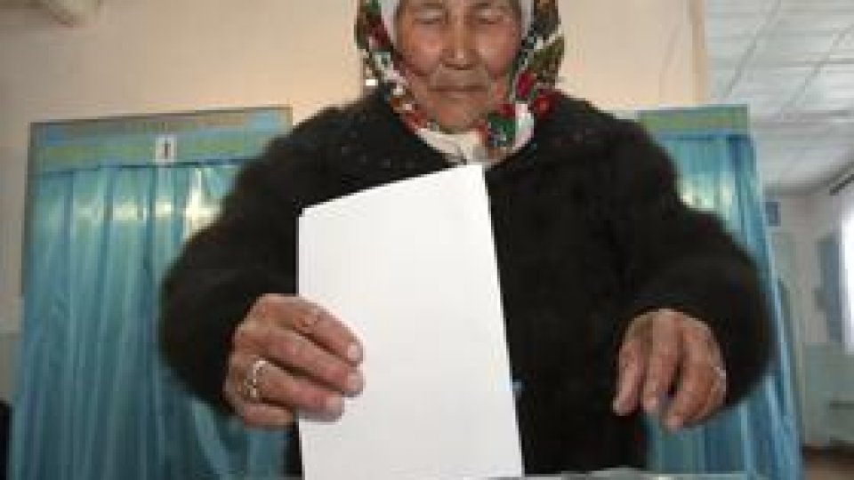 Alegeri prezidenţiale anticipate în Kazahstan