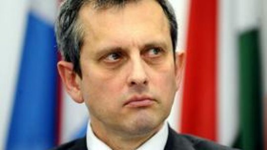 Creditele de consum, "în scădere faţă de 2009"