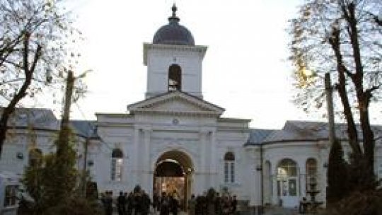 O noapte în Grădina cu suflete a Baronului Bellu