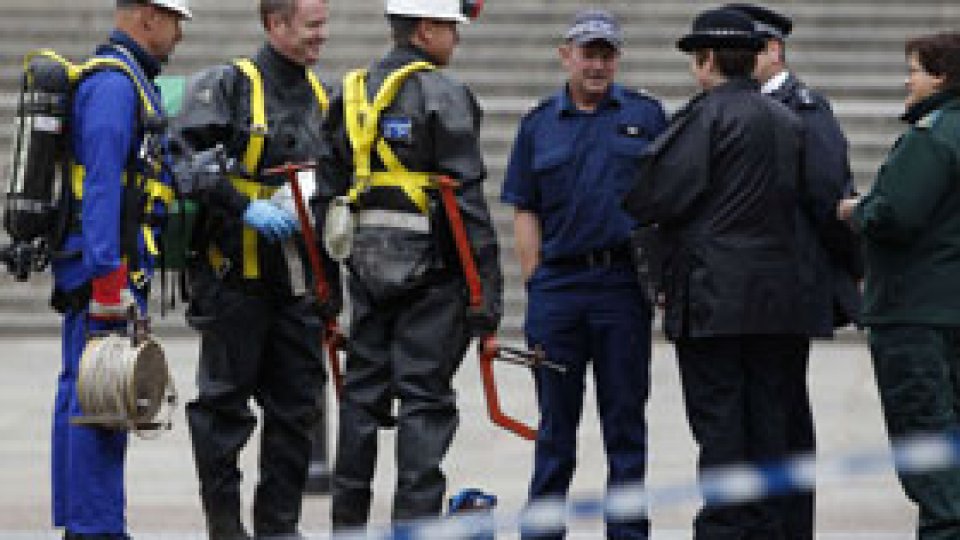 Avertizare de bombă, primită de poliţia din Londra