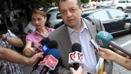 Mircea Banias, urmărit penal "pentru trafic de influenţă"