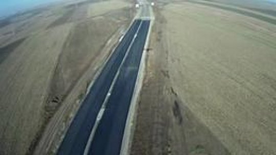 Traseul autostrăzii Arad-Timişoara văzut din avion