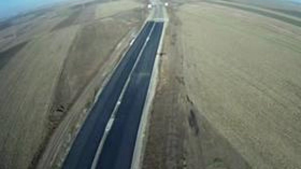 Traseul autostrăzii Arad-Timişoara văzut din avion