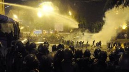 Ciocniri între poliţie şi manifestanţi în Georgia