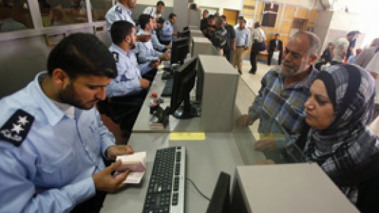 Egiptul redeschide punctul de trecere cu Fâşia Gaza