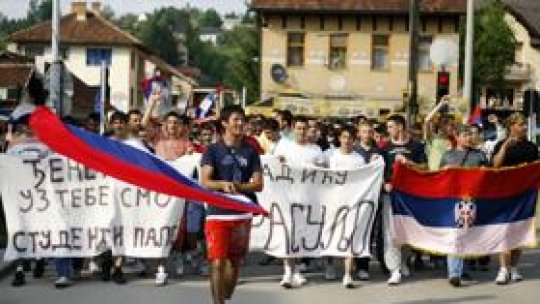 Manifestaţii împotriva arestării lui Ratko Mladici