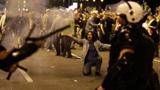 Proteste la Belgrad împotriva arestării lui Ratko Mladici