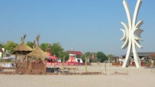 Somaţii pentru demolări în Costineşti