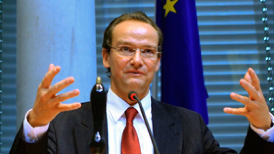 România "ar putea adera la spaţuil Schengen în etape"