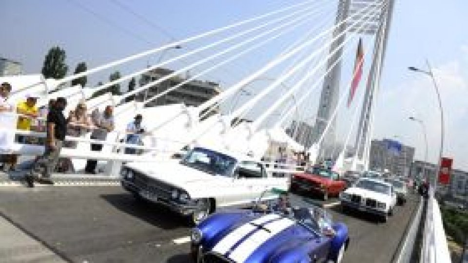 Traficul rutier, deschis pe pasajul Basarab