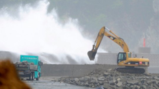 Japonia anulează alerta de tsunami