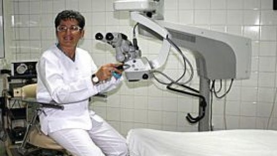 Peste 10% din bebeluşii din România au probleme oculare
