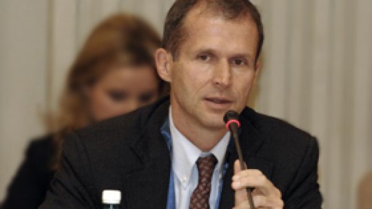 Criza economică "a afectat optimismul românilor"