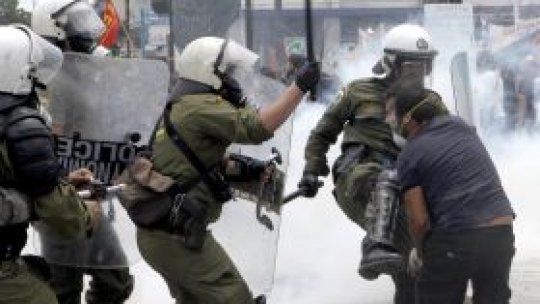 Parlamentul grec a aprobat planul de austeritate