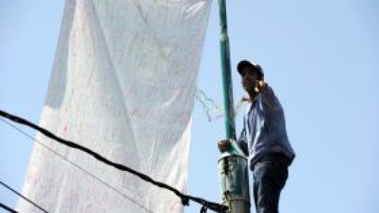 Două proteste la Palatul Cotroceni