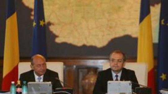 Crearea de noi locuri de muncă, "legată de investiţii"