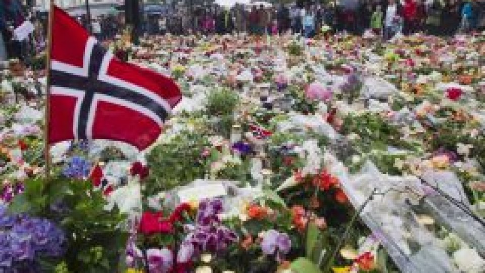 Suspectul în cazul masacrului din Norvegia, audiat