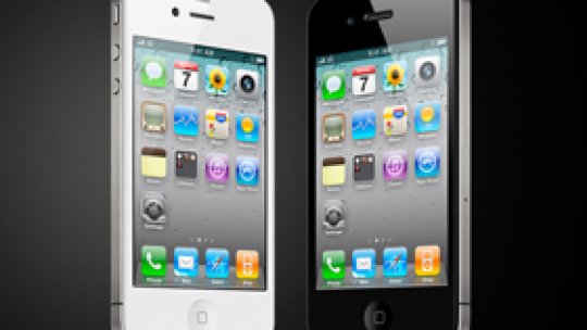 Apple şi Samsung "au întrecut" Nokia după 15 ani