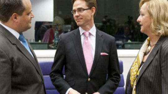 "Implicare obligatorie" a băncilor în ajutorarea Greciei