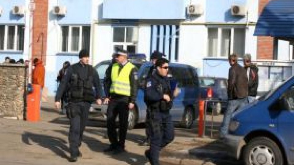 Customs officers from Stânca-Costeşti detained