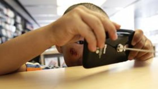 Copil german se plânge de muncă forţată