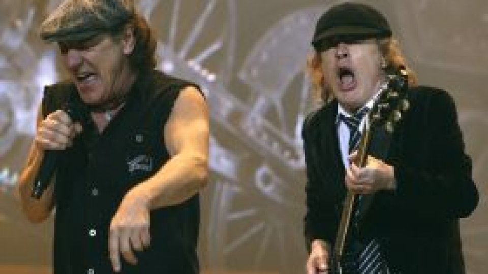 Vinuri marca AC/DC