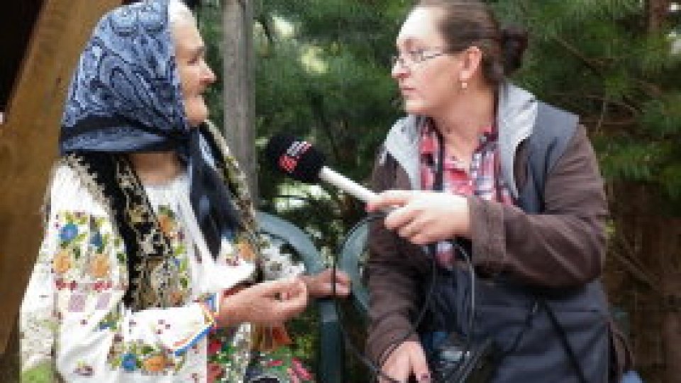 Între graffiti și răboiul de țesut