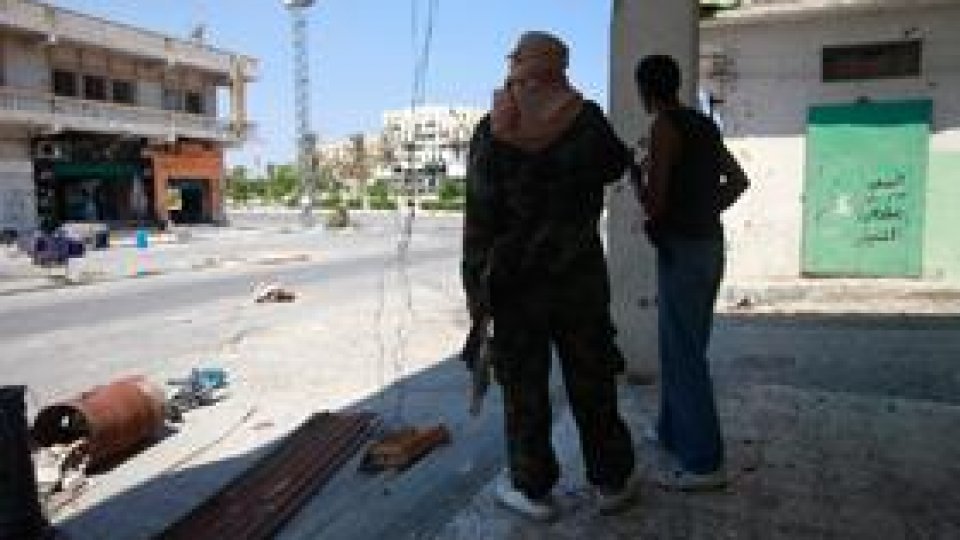 Rebelii libieni "au capturat două oraşe strategice"
