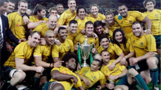 Australia câştigă Turneul celor Trei Naţiuni