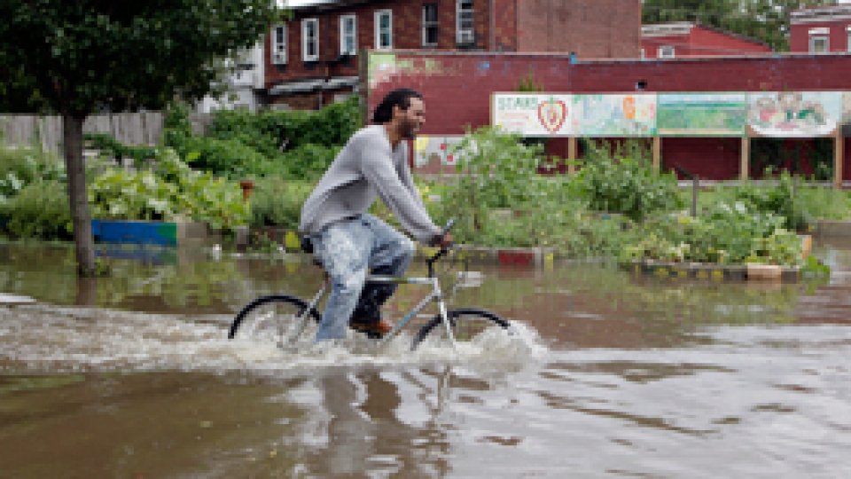 Pagube limitate pentru New York, după trecerea furtunii Irene